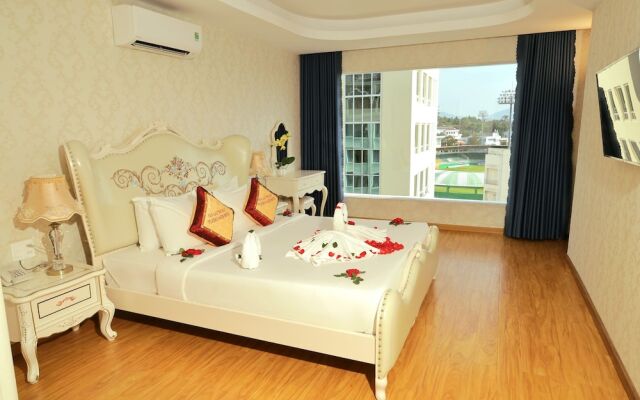 Pleiku & Em Hotel by Gia Lai Tourist