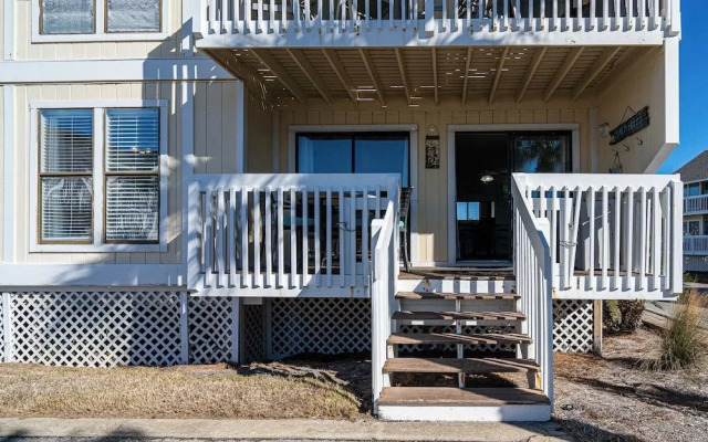 Beachfront Joy at Sandpiper Cove