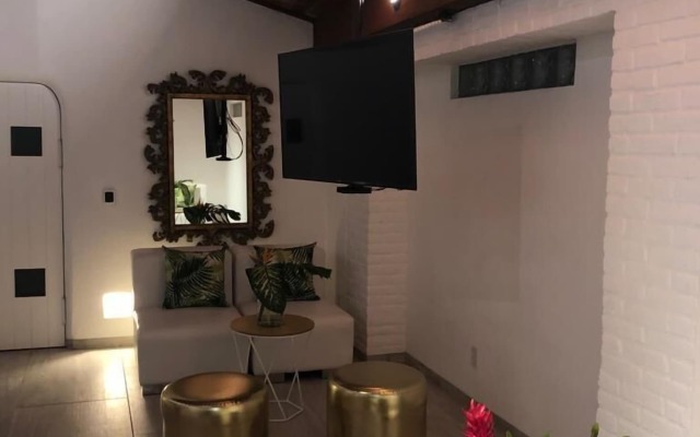 Los Milagros Hotel