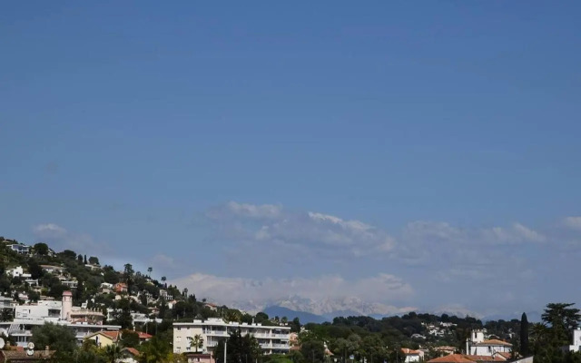 SEA VIEW - Splendid renovated 2 rooms - Golfe Juan