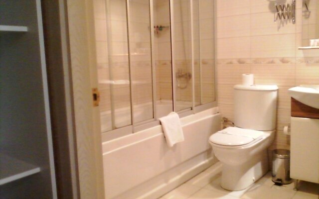 Golden Boutique Hotel