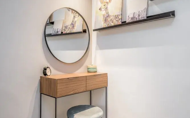 Superb 1Bdr w balcony