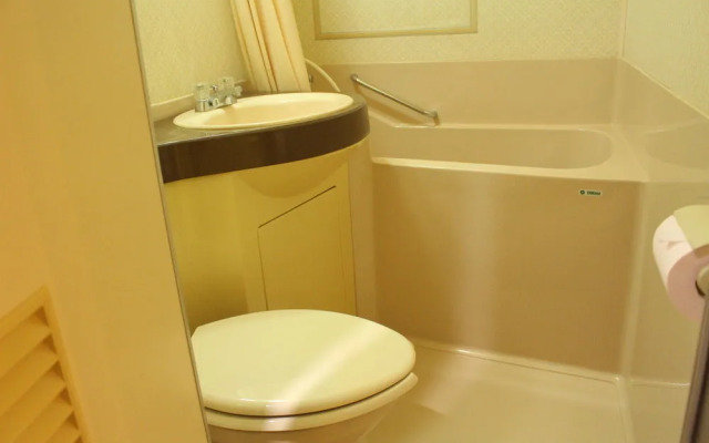 Toyoko Inn Osaka Sakuranomiya Eki Nishi Guchi