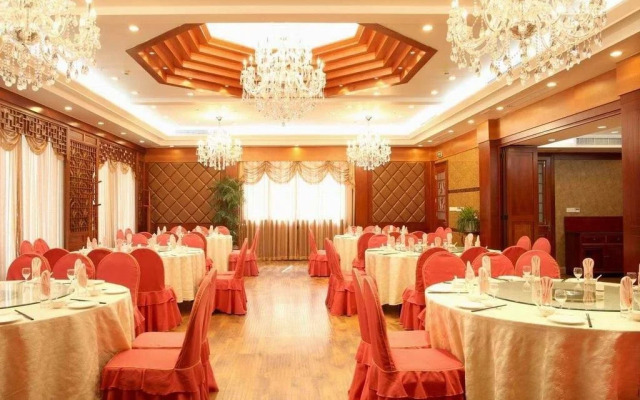 Plum Bamboo Resort Hotel Hangzhou
