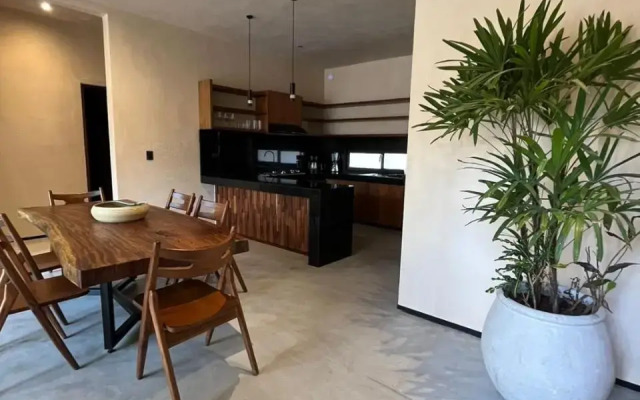 La Veleta Luxury Condos