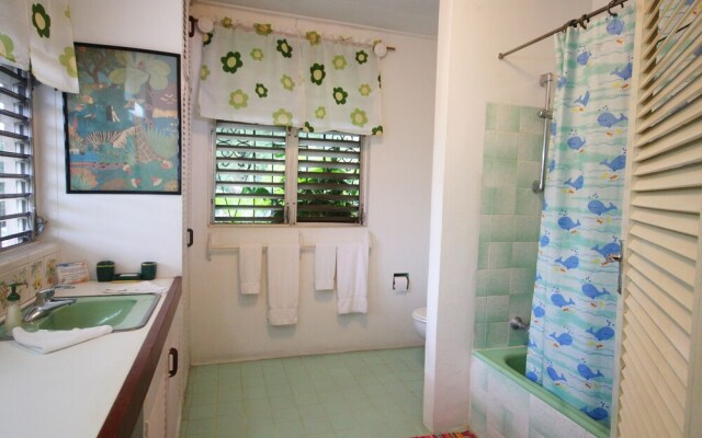 Beachfront Classic 3-bed House - Whitecaps by BSL Rentals