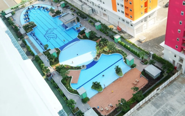 Green Pramuka City Apartment