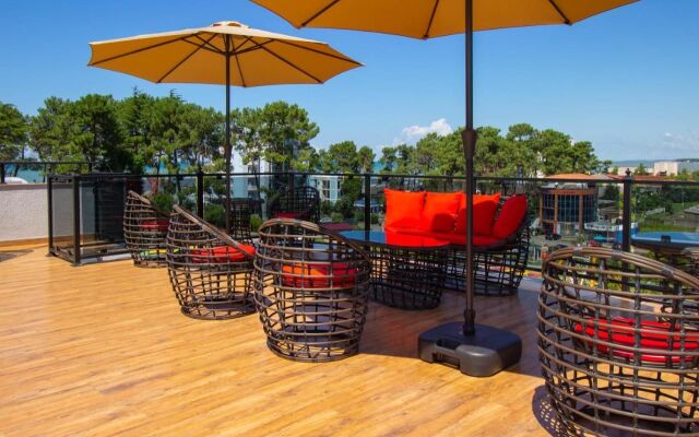 Magnetic Resort Ureki