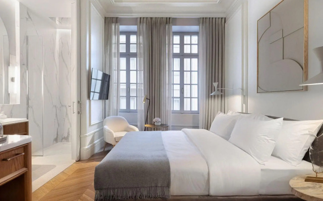 The Dolli at Acropolis, A Hotel to Live