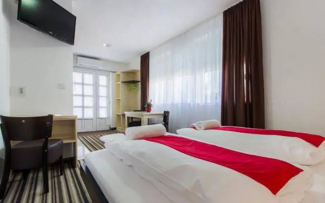 ParkCity Rooms and Apartments