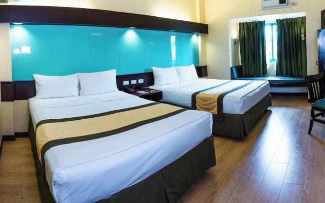 Microtel Inn & Suites Cabanatuan