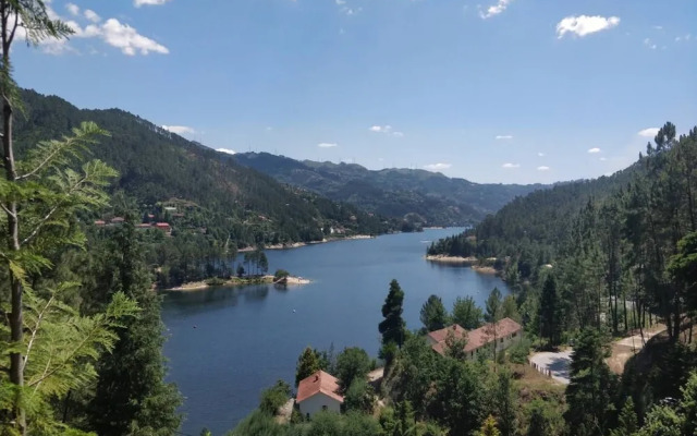 Geres Mountain Lake Views