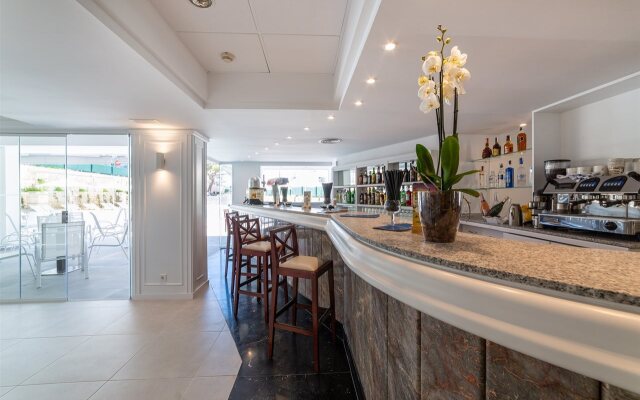 Sky Senses Hotel
