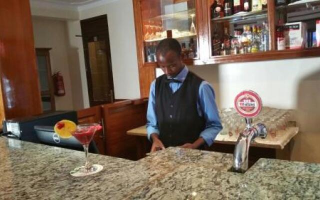 World House Gisozi Hotel
