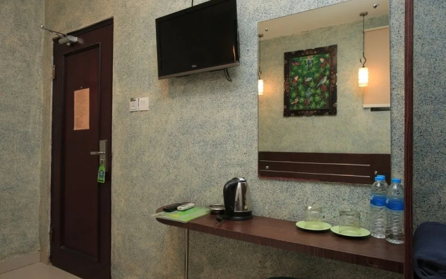 RedDoorz @ Buni Sari Kuta – Guest Rooms – Kuta