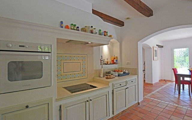 Cozy Villa in Fayence with Swimming Pool
