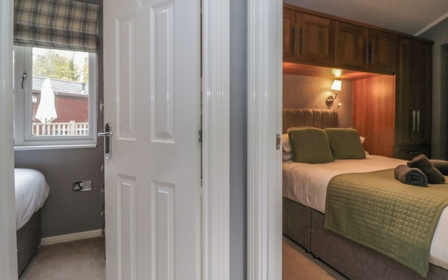 32 Grasmere
