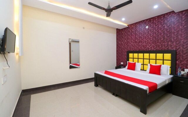 OYO 27916 Hotel Bubbles