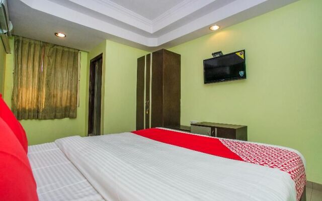 OYO 6145 The Hotel Nalanda
