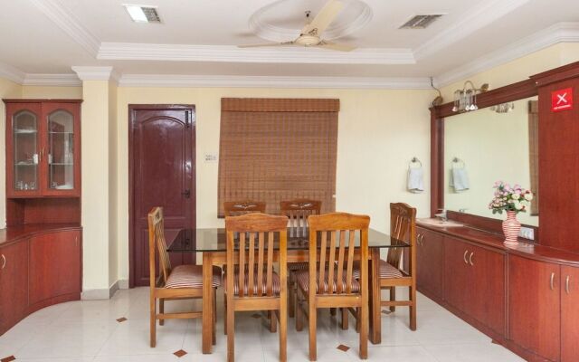 Oyo 7853 Pearl Corporate Residency