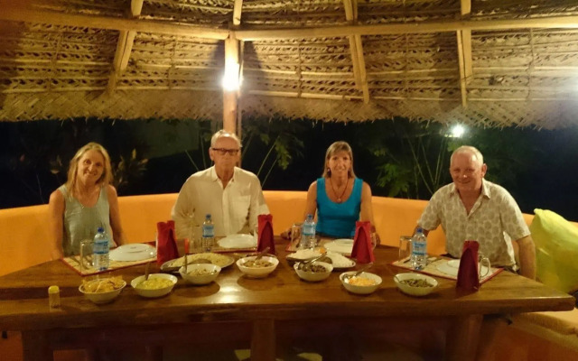 Roshanne Beach Resort