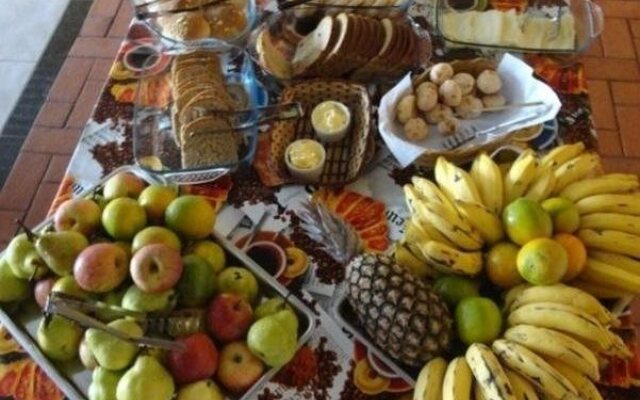 Hotel Cristo Rei 611