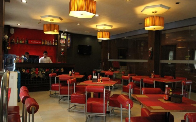 Hotel Camila 2