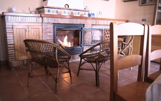 House With 4 Bedrooms in Benifayó, With Wonderful sea View, Private Po