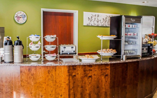 Sleep Inn & Suites Virginia Horse Center