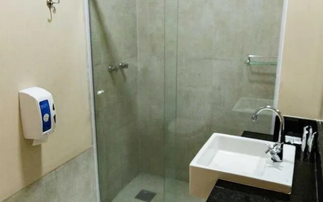 Hotel Jaguary e Residence