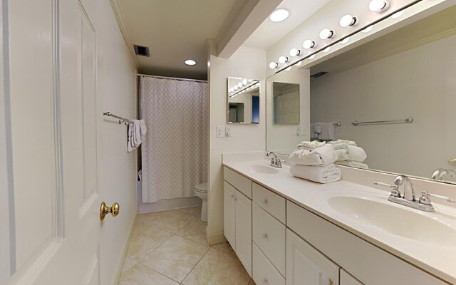 Shipwatch D-601 by Meyer Vacation Rentals