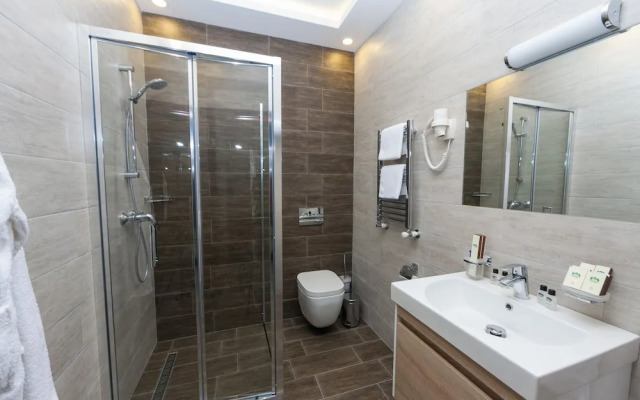Amberd Hotel