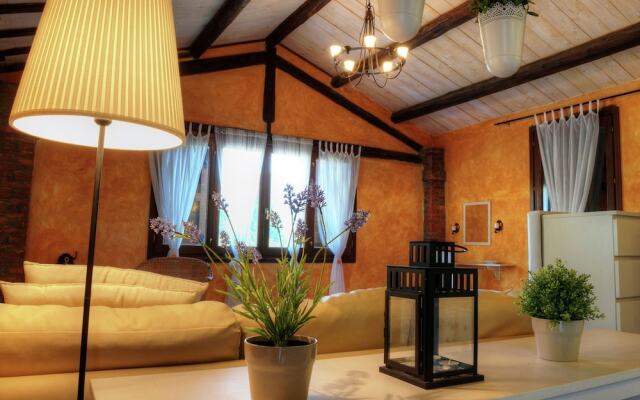 Bright Holiday Home in Modigliana With Swimming Pool