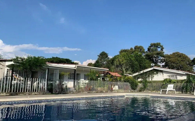Hotel Campestre Paso Del Duque