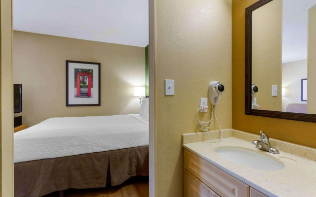 Extended Stay America Suites Boston Woburn