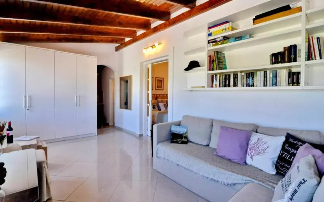 Almyros Garden House