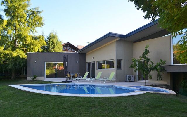 Casa Sama - Sama House