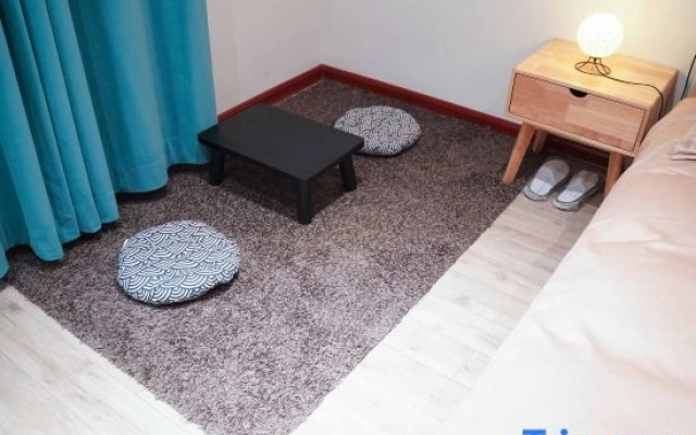 Jiumen Homestay (Xi'an Bell and Drum Tower Huimin Street)