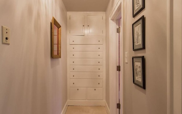 Knob Hill Bed & Breakfast