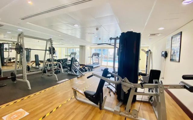 LV13 - Elegant Studio in Lake View Tower