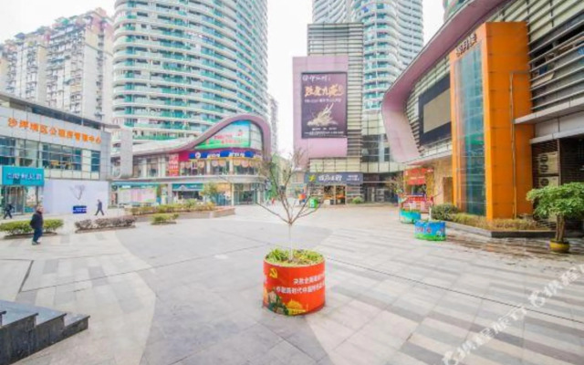 Chunluyuan International Apartment Hotel