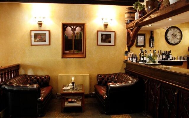 The Horseshoe Inn