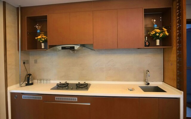 Sanya Linglong Lulushun Hotel