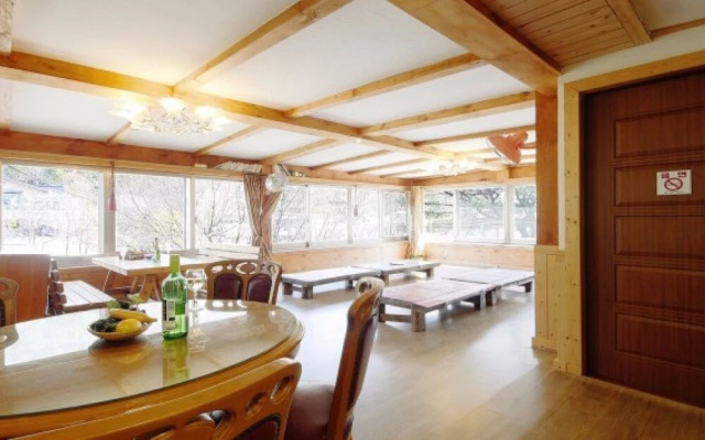 Chunwangbong Pension