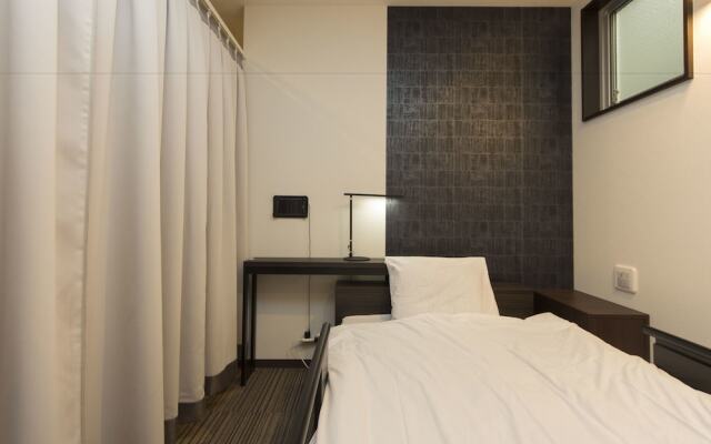 Ryoma Nishiooi I - Hostel