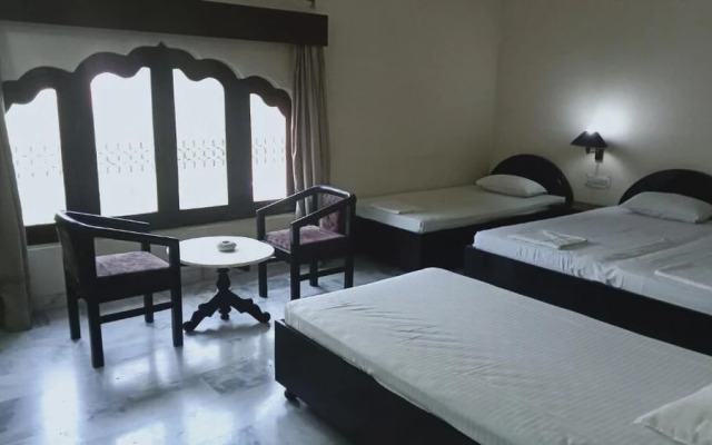 Hotel Marble Palace