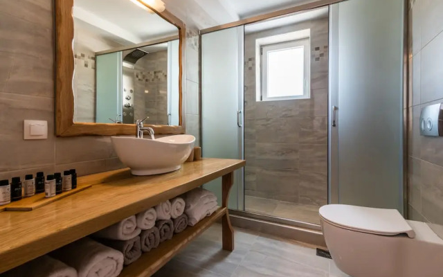Milesian Suites