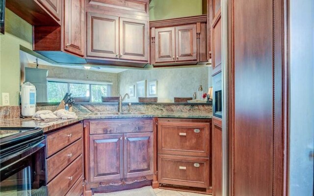 Ocean Breeze 14 - Two Bedroom Condo