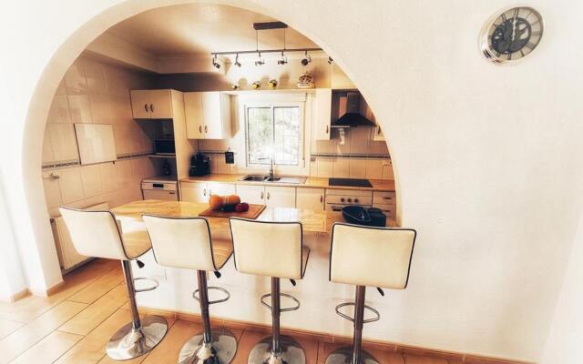 Beautiful holiday home in Ciudad Quesada with private pool