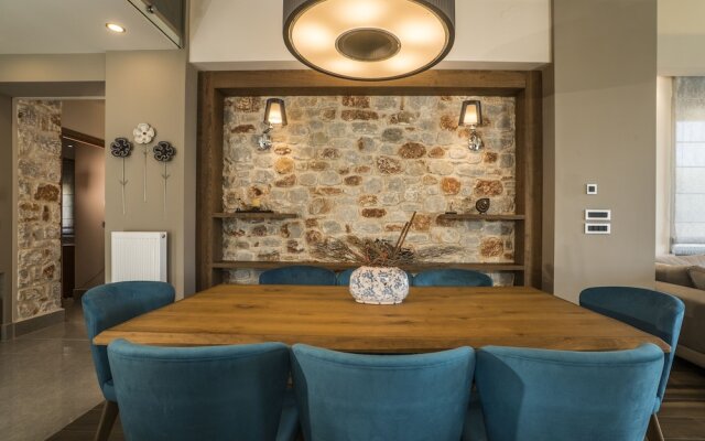 AA Luxury Villas